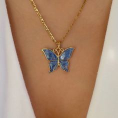 Ожерелье с бабочкой Shein