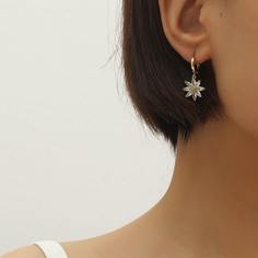 Серьги-подвески с цветком и стразами Shein