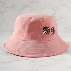 Шляпа с вышивкой гриба Shein