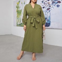 Однотонное платье размера плюс с поясом Shein