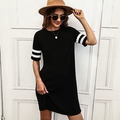 Платье-футболка в полоску Shein