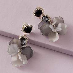 Серьги-подвески с цветком и стразами 1 пара Shein
