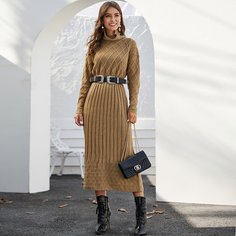 Трикотажное платье-свитер с высоким вырезом без пояса Shein