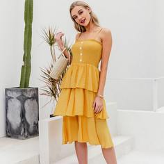 платье на бретелях с многослойным краем Shein