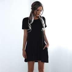 Однотонное платье-футболка с карманом Shein