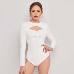Однотонное трикотажное боди со сборками Shein