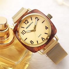Стрелочные кварцевые часы Shein