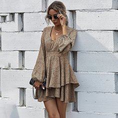 Оригинальное платье с далматинским принтом Shein