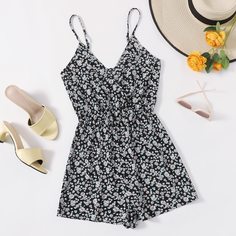 Комбинезон на бретелях с цветочным принтом Shein