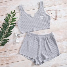 Майка с принтом сердечка и шорты Shein