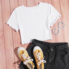 Вязаная короткая футболка в рубчик Shein