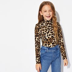 Леопардовая футболка состоячим вырезом для девочек Shein