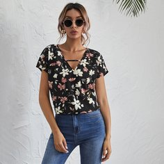 Топ с цветочным принтом Shein