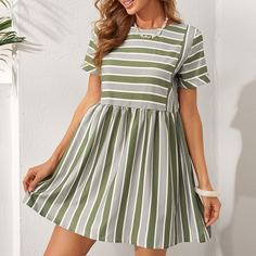 Платье в полоску с короктим рукавом Shein