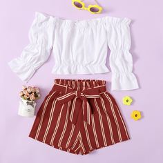 Блузка с открытыми плечами и шорты в полоску с поясом для девочек Shein