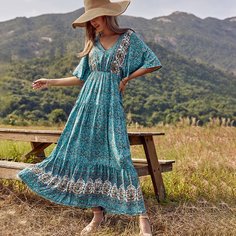 Платье с цветочным принтом Shein