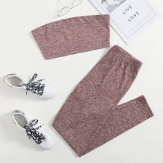 Леггинсы и короткий топ без бретелек Shein