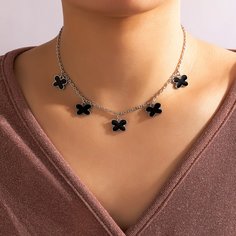 Ожерелье с бабочкой Shein