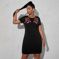 Платье размера плюс с цветком Shein