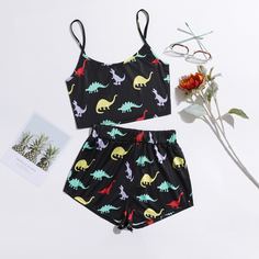 Пижама на бретельках с принтом динозавра Shein
