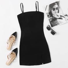 Трикотажное платье с разрезом Shein