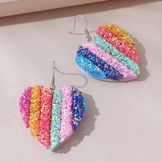 Контрастные серьги-подвески в форме сердечка Shein