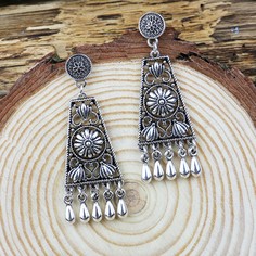 Jhumka серьги-подвески с бахромой Shein