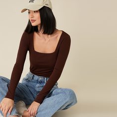 Футболка с квадратным воротником Shein