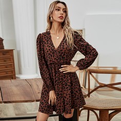 На запах Леопардовый принт Повседневный Платье Shein
