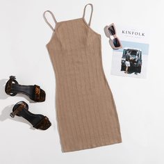 Трикотажное облегающее платье Shein