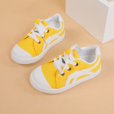 Двухцветные кроссовки на шнурках для девочек Shein