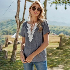 Футболка с кружевной отделкой Shein