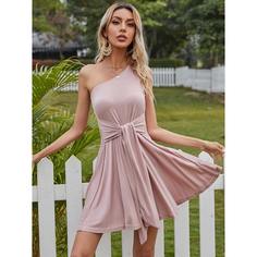 С батом перед Одноцветный Повседневный Платье Shein