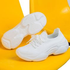 Вязаные кроссовки на шнурках Shein