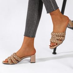 Плетеные сандалии Shein