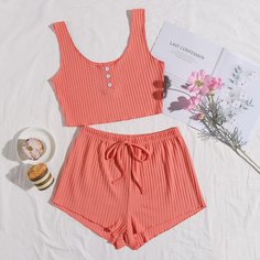 Трикотажная короткая майка и шорты Shein