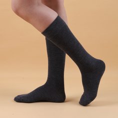 Однотонные носки выше голени Shein