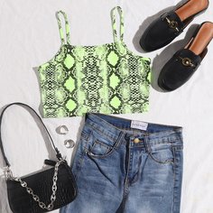 Укороченный топ на бретелях со змеиным принтом Shein