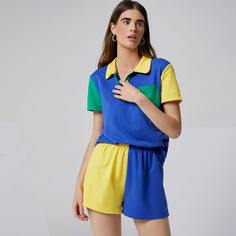 Контрастная футболка с карманом и шорты Shein