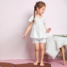 Пижама с кружевной вставкой и бантом для девочек Shein