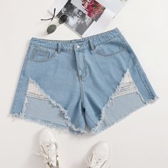 Рваные джинсовые шорты размера плюс Shein