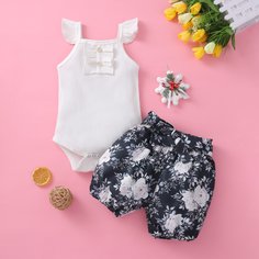 Боди с оборкой и шорты с поясом для девочек Shein