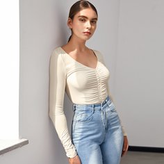 Однотонная футболка со сборками Shein