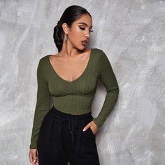 Однотонная короткая футболка с v-образным воротником Shein