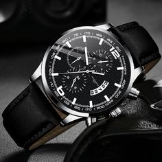 Мужские круглые стрелочные кварцевые часы с датой Shein