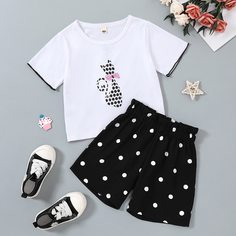 Футболка с принтом и шорты в горошек для девочек Shein