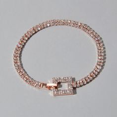 Браслет со стразами Shein