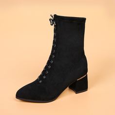 Минималистичные сапоги на шнурках с массивным каблуком Shein