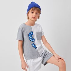 Контрастная футболка и шорты для мальчиков Shein