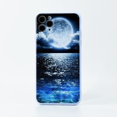 Чехол для iPhone с узором моря и луны Shein